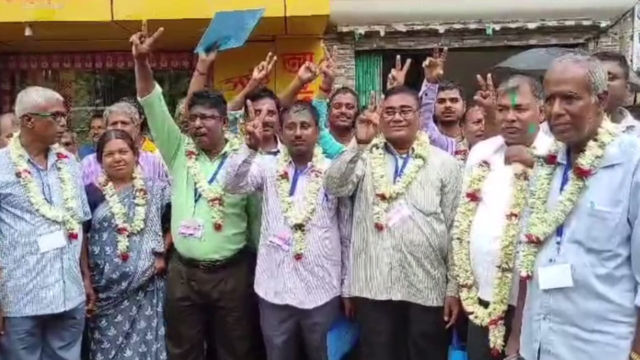 Tamluk Election: অভিজিৎ গাঙ্গুলীর কেন্দ্রে ঘুরে গেল 'খেলা', আবির মেখে জয় 'সেলিব্রেশন' তৃণমূলের