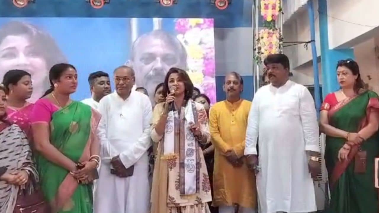 Rachna Banerjee: রক্ত দিলেন রচনা, বললেন, রক্ত পাওয়া কতটা কঠিন বুঝতে পারি