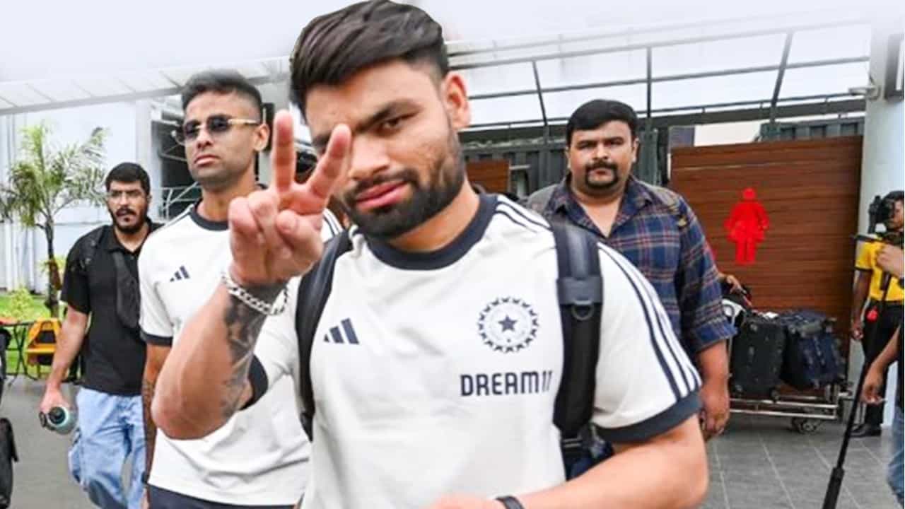 Rinku Singh: কোহলি নেই টিমে, এ বার আরেক সিনিয়রের কাছে ব্যাটের আবদার রিঙ্কু সিংয়ের! Rinku Singh: কোহলি নেই টিমে, এ বার আরেক সিনিয়রের কাছে ব্যাটের আবদার রিঙ্কু সিংয়ের!