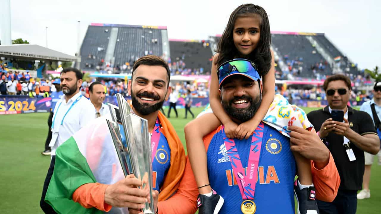 Rohit Sharma: পিঠে কন্যা, কাঁধে দেশ, পাশে ভাই... রত্নগর্ভা পূর্ণিমার ইন্সটা পোস্ট ভাইরাল
