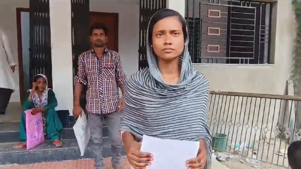 Kanyashree: আমার কাছে দাবি করেছিলেন, আমি পারিনি... কন্যাশ্রী প্রকল্পের সুবিধা পেতে চায় একাদশ শ্রেণির ছাত্রী, হতে হল বিবাহিত