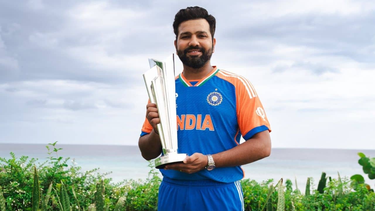 Rohit Sharma: রোহিতের নেতৃত্বের স্টাইলে মুগ্ধ পাকিস্তানের কিংবদন্তি ক্রিকেটার