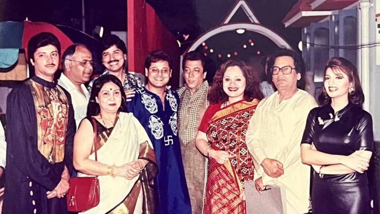 প্রিয় মানুষগুলো হারিয়ে গেছে আমার, কেন আবেগে ভাসলেন তাপস পালের স্ত্রী নন্দিনী?