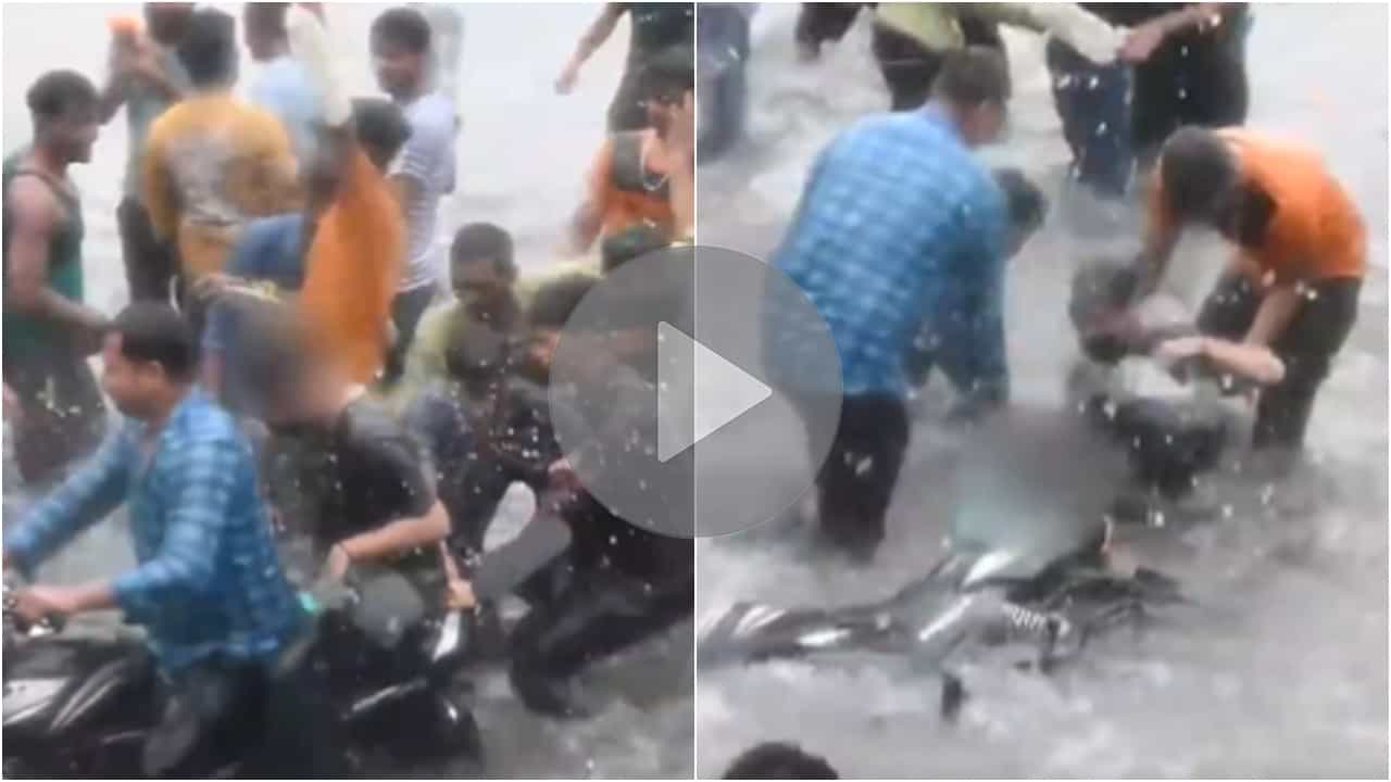 Video: বন্যার জলে ফেলে মহিলাকে হেনস্থা! যোগী-রাজ্যে এটাই সুরক্ষা? Video: বন্যার জলে ফেলে মহিলাকে হেনস্থা! যোগী-রাজ্যে এটাই সুরক্ষা?