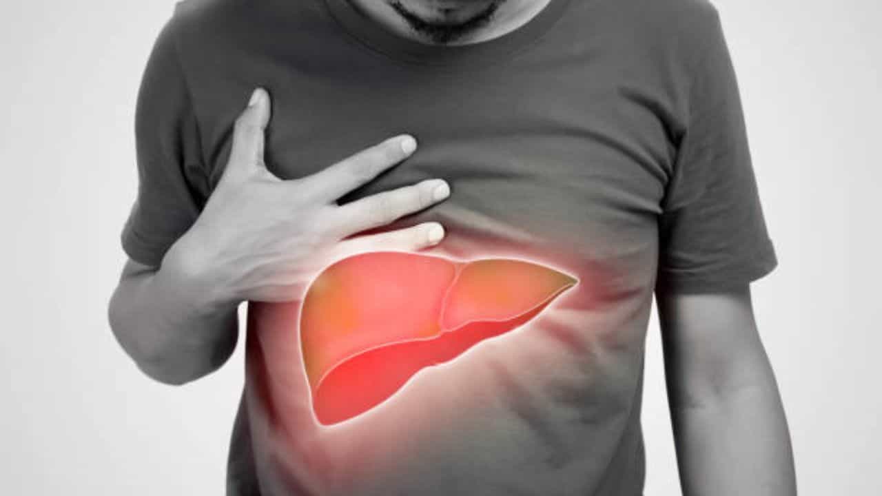 Fatty Liver: এই ৩ লক্ষণই বলে দেবে গ্যাস-অম্বলের জন্য পেটে ব্যথা হয় নাকি ফ্যাটি লিভার Fatty Liver: এই ৩ লক্ষণই বলে দেবে গ্যাস-অম্বলের জন্য পেটে ব্যথা হয় নাকি ফ্যাটি লিভার