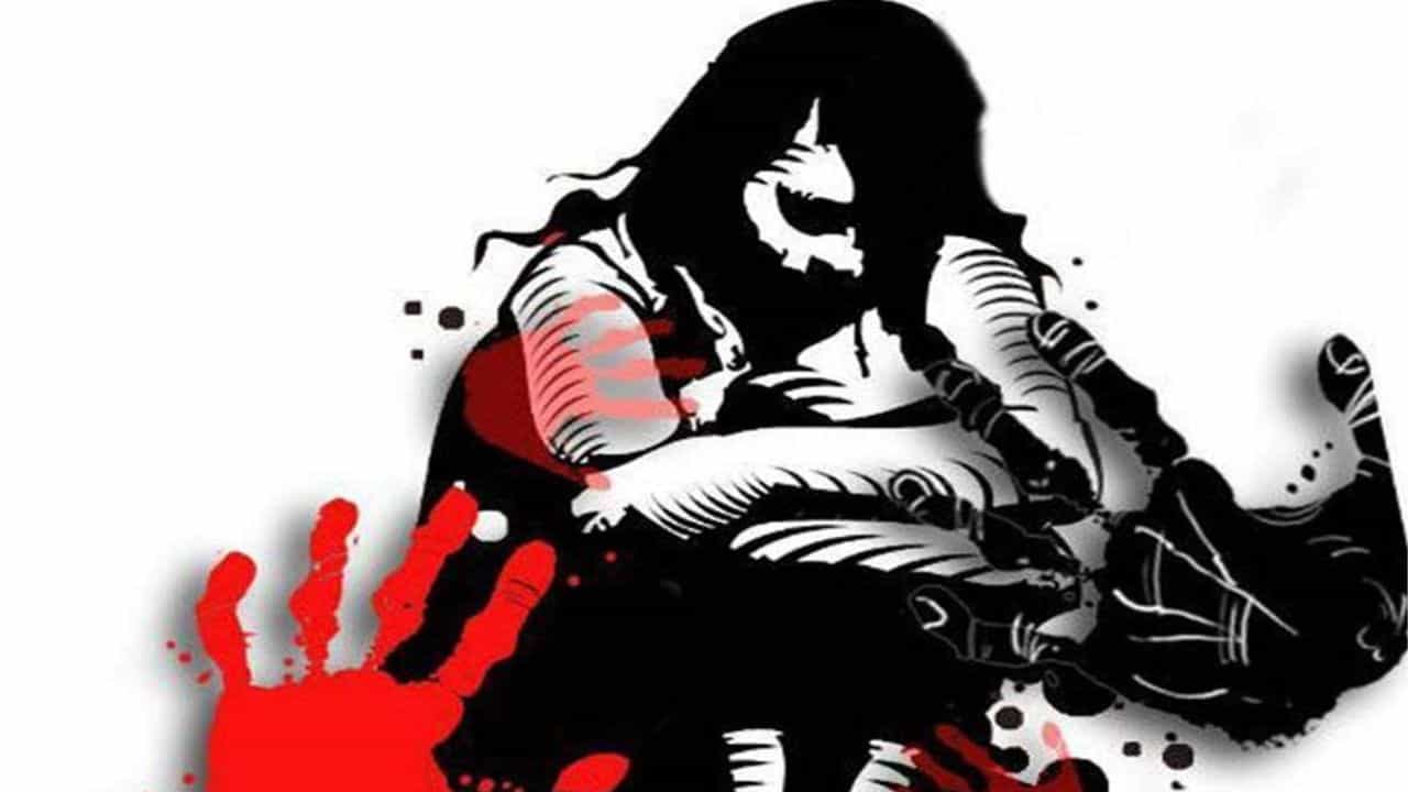 11 year old girl physically harassed: ভুলিয়ে নিয়ে গেল কিশোরী, ১১ বছরের নাবালিকাকে অটোয় 'ধর্ষণ' নাবালকের! 11 year old girl physically harassed: ভুলিয়ে নিয়ে গেল কিশোরী, ১১ বছরের নাবালিকাকে অটোয় 'ধর্ষণ' নাবালকের!