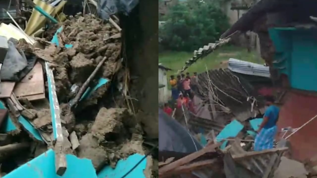 Arambagh: নাগাড়ে বৃষ্টিই কাল! নিমেষেই ভেঙে পড়ল আস্ত দোতলা বাড়ি, সরকারি সাহায্যের প্রার্থনা আরামবাগের অসহায় পরিবারের Arambagh: নাগাড়ে বৃষ্টিই কাল! নিমেষেই ভেঙে পড়ল আস্ত দোতলা বাড়ি, সরকারি সাহায্যের প্রার্থনা আরামবাগের অসহায় পরিবারের