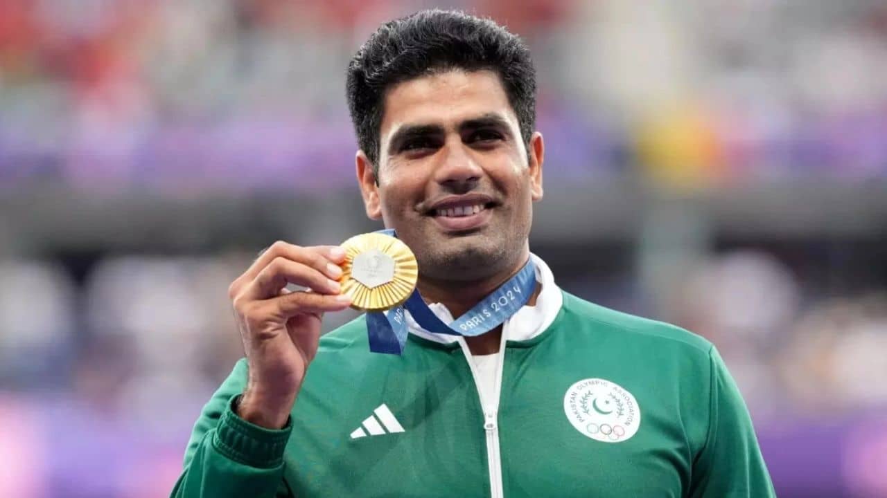 FACT CHECK: প্যারিস অলিম্পিকে সোনাজয়ী আর্শাদ নাদিমের প্রাইজমানি কেটে নিচ্ছে পাক সরকার?
