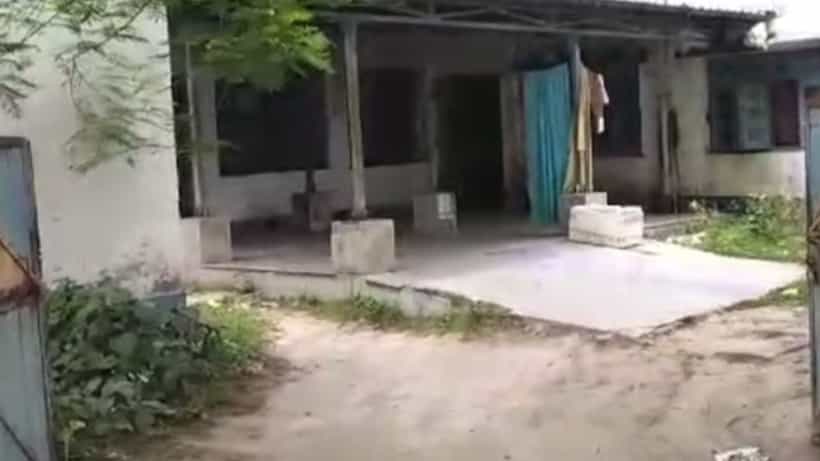 Balurghat: ঘরে গিয়ে দেখ তো ও সুইসাইড করল কি না, ফোনের ওপারে মেয়েটার কথা শুনে এক ছুট দিল ভাই, দরজা খুলতেই...