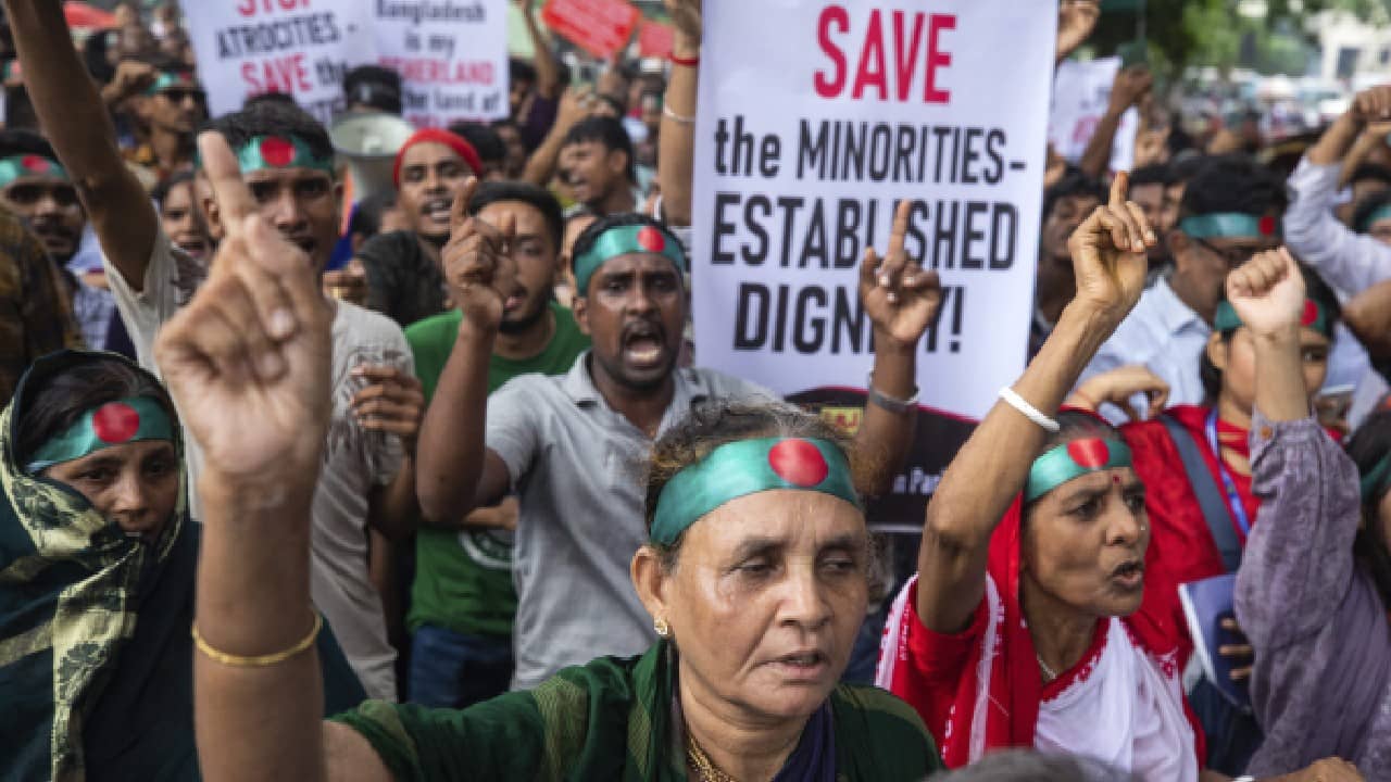 Minority teachers resign: হাসিনার বিদায়ের পর বাংলাদেশে পদত্যাগ করতে বাধ্য হয়েছেন ৪৯ সংখ্যালঘু শিক্ষক