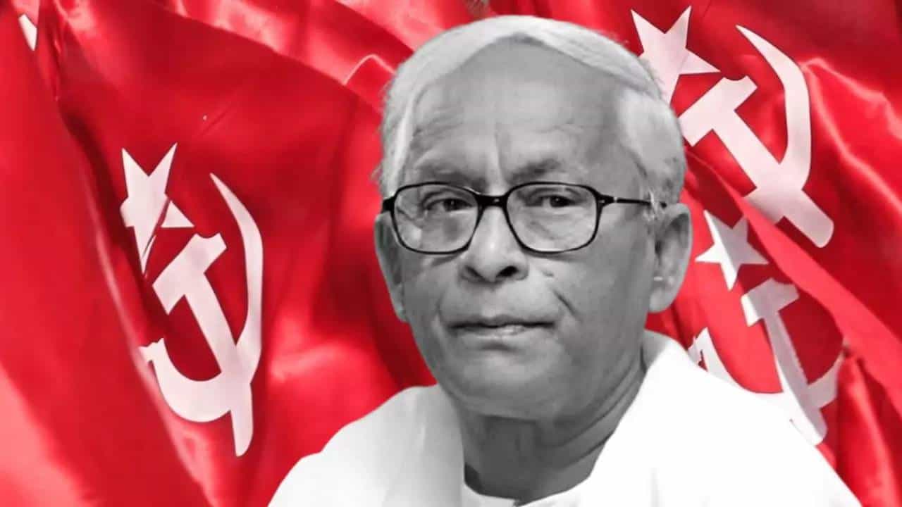 ৮০ বছর বয়সে পাম অ্যাভিনিউয়ের বাড়িতে প্রয়াত হয়েছেন পশ্চিমবঙ্গের প্রাক্তন মুখ্যমন্ত্রী বুদ্ধদেব ভট্টাচার্য। সংস্কৃতিমনস্ক, বামপন্থী এই নেতার মৃত্যুতে শোকাহত তাঁর অনুগামী থেকে বিরোধীরা। বুদ্ধদেবের কর্মজীবনের কিছু মুহুর্ত আসুন এক নজরে দেখে নিই।
