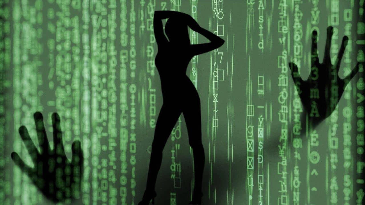 Cyber Fraud: খুবসুরত হাসিনার নম্বর পেয়েছিলেন গুগলে, ফোন করতেই বাজ ভেঙে পড়ল বৃদ্ধের মাথায়!