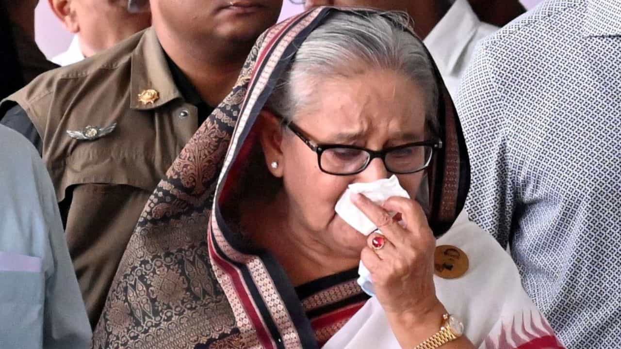 Sheikh Hasina: হাসিনা অপহরণ করেছেন! আরও একটি মামলা ঠুকল ইউনুস সরকার Sheikh Hasina: হাসিনা অপহরণ করেছেন! আরও একটি মামলা ঠুকল ইউনুস সরকার