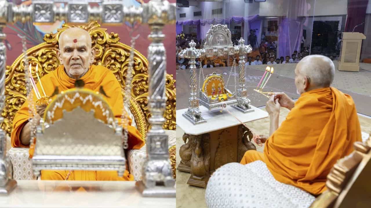 Janmashtami at Swaminarayan Akshardham: 'শ্রীকৃষ্ণলীলা', জন্মাষ্টমীতে মেতে উঠল স্বামীনারায়ণ অক্ষরধাম মন্দির Janmashtami at Swaminarayan Akshardham: 'শ্রীকৃষ্ণলীলা', জন্মাষ্টমীতে মেতে উঠল স্বামীনারায়ণ অক্ষরধাম মন্দির