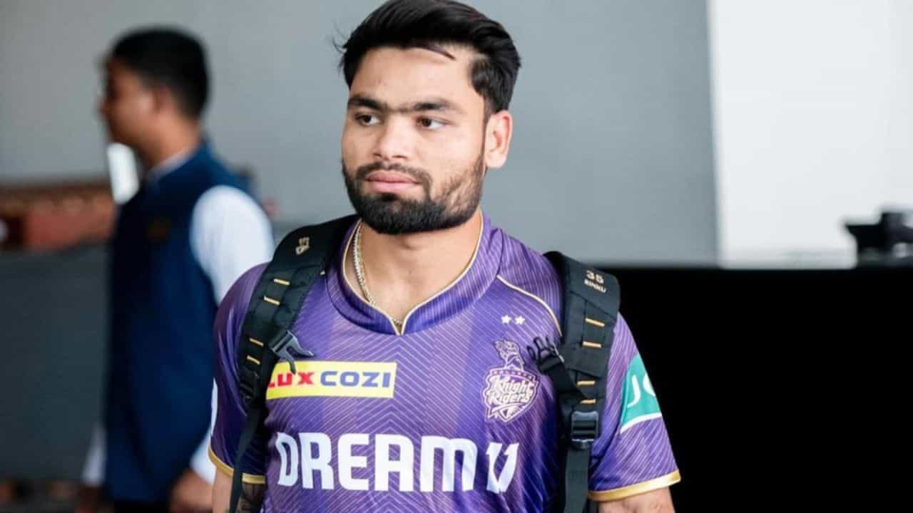 Rinku Singh: কোটিতে নয়, KKR-এ রিঙ্কু সিংয়ের বেতন আটকে ৫৫ লক্ষেই, আলিগড়ের নবাব তাতে খুশি? Rinku Singh: কোটিতে নয়, KKR-এ রিঙ্কু সিংয়ের বেতন আটকে ৫৫ লক্ষেই, আলিগড়ের নবাব তাতে খুশি?
