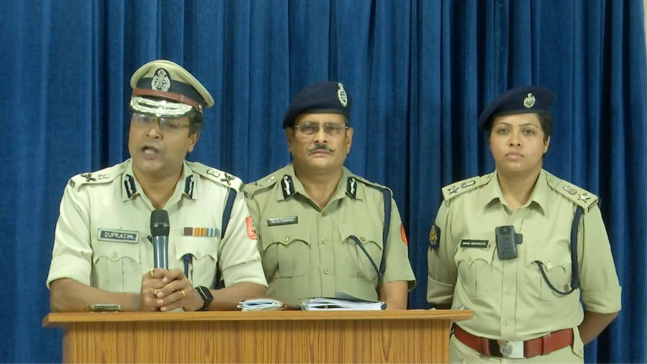 Kolkata Police: পরিস্থিতি আরও ভয়াবহ হতে পারত, নবান্ন অভিযানে লাঠিচার্জ নিয়ে কী বলছে পুলিশ?