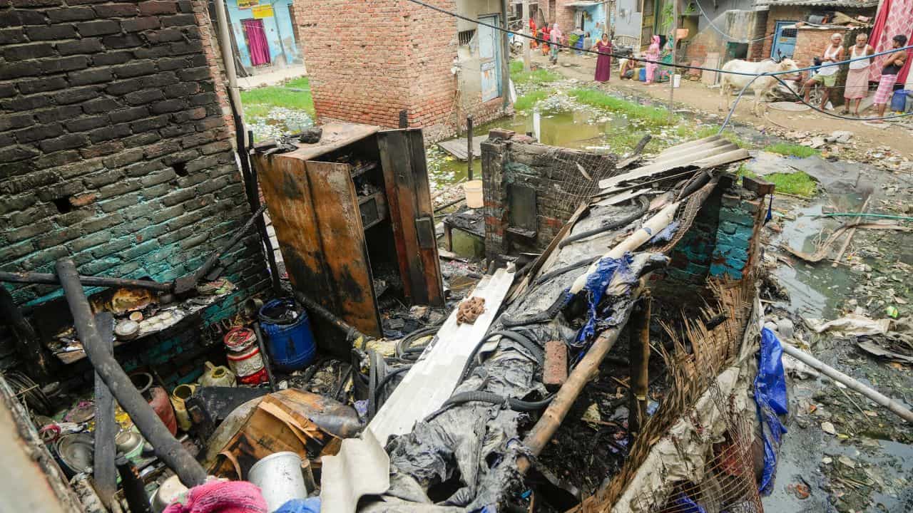 Bangladesh: বাংলাদেশে ভয়াবহ বন্যা, ভারতের কাছে বিশেষ আবেদন ইউনুস সরকারের Bangladesh: বাংলাদেশে ভয়াবহ বন্যা, ভারতের কাছে বিশেষ আবেদন ইউনুস সরকারের