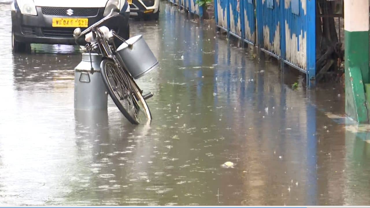 Weather: প্যাচপ্যাচে গরমে নাজেহাল দশা, বড় খবর শোনাল হাওয়া অফিস