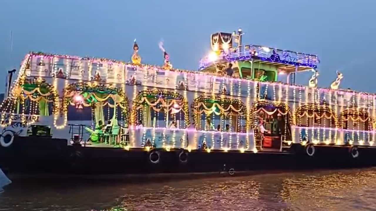 Ganga Arati: শ্রাবণী মেলা উপলক্ষে বিশেষ আয়োজন, এবার থেকে গঙ্গা আরতিও Ganga Arati: শ্রাবণী মেলা উপলক্ষে বিশেষ আয়োজন, এবার থেকে গঙ্গা আরতিও