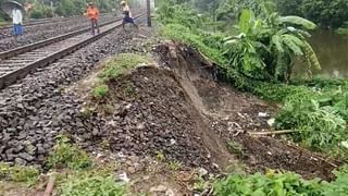 Hooghly: ভেঙে পড়ছে চাঙড়, জলের হাত থেকে বাঁচতে সিলিংয়ে ঝুলছে বালতি, এ কেমন সরকারি আবাসন?