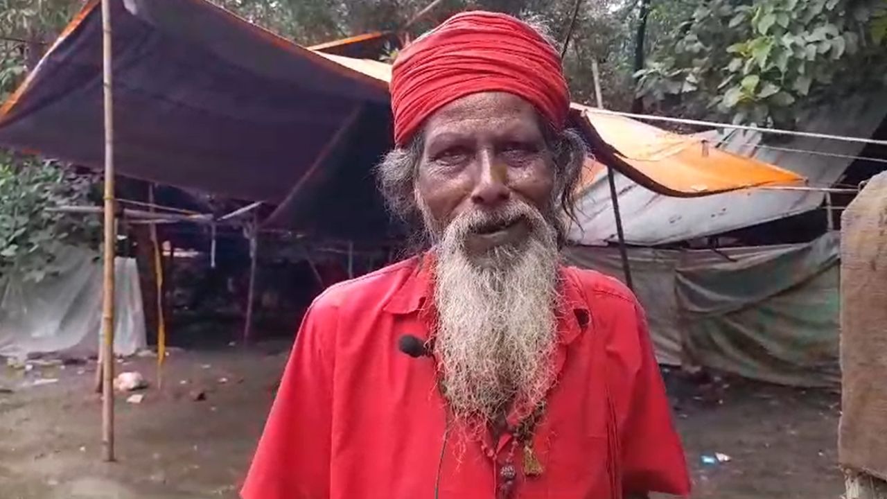 Tarapith: আজ অমাবস্যা, জলমগ্ন তারাপীঠ মহাশ্মশানে তন্ত্রসাধনা হবে কী করে? উদ্বেগে সাধুসন্তরা Tarapith: আজ অমাবস্যা, জলমগ্ন তারাপীঠ মহাশ্মশানে তন্ত্রসাধনা হবে কী করে? উদ্বেগে সাধুসন্তরা