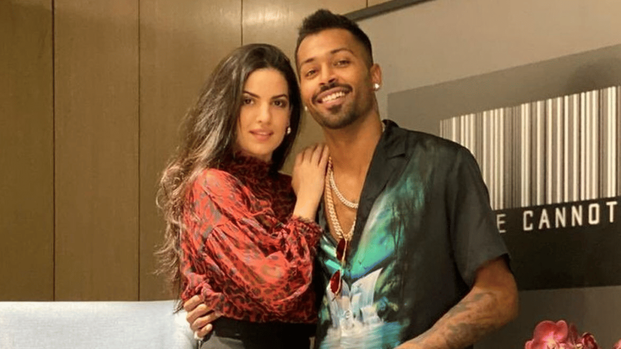 হার্দিকের প্রাক্তন স্ত্রী নাতাশার চার বছরের প্রেম কেন ভেঙেছিল? ফাঁস করলেন তাঁর প্রাক্তন প্রেমিক হার্দিকের প্রাক্তন স্ত্রী নাতাশার চার বছরের প্রেম কেন ভেঙেছিল? ফাঁস করলেন তাঁর প্রাক্তন প্রেমিক