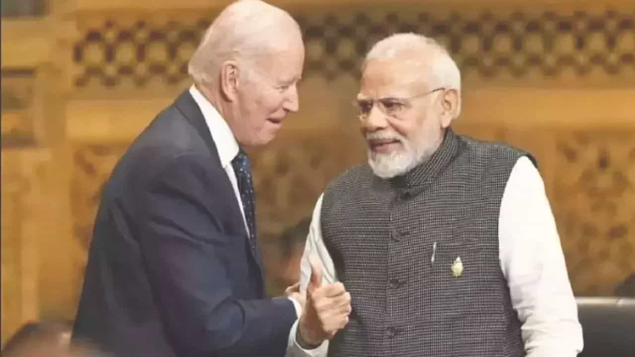PM Narendra Modi: বাইডেনের জরুরি ফোন মোদীকে, কথা হল বাংলাদেশের হিন্দুদের নিরাপত্তা নিয়ে PM Narendra Modi: বাইডেনের জরুরি ফোন মোদীকে, কথা হল বাংলাদেশের হিন্দুদের নিরাপত্তা নিয়ে