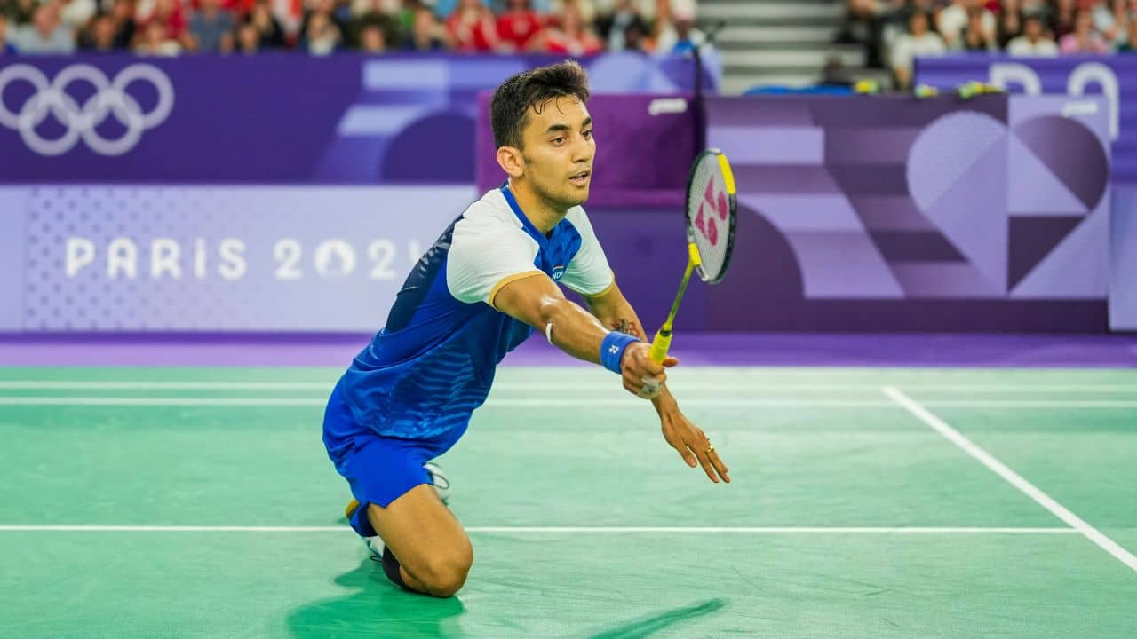 Lakshya Sen: আশা জাগিয়েও সোনার ম্যাচে যাওয়া হল না লক্ষ্য সেনের, কাল লড়াই ব্রোঞ্জের