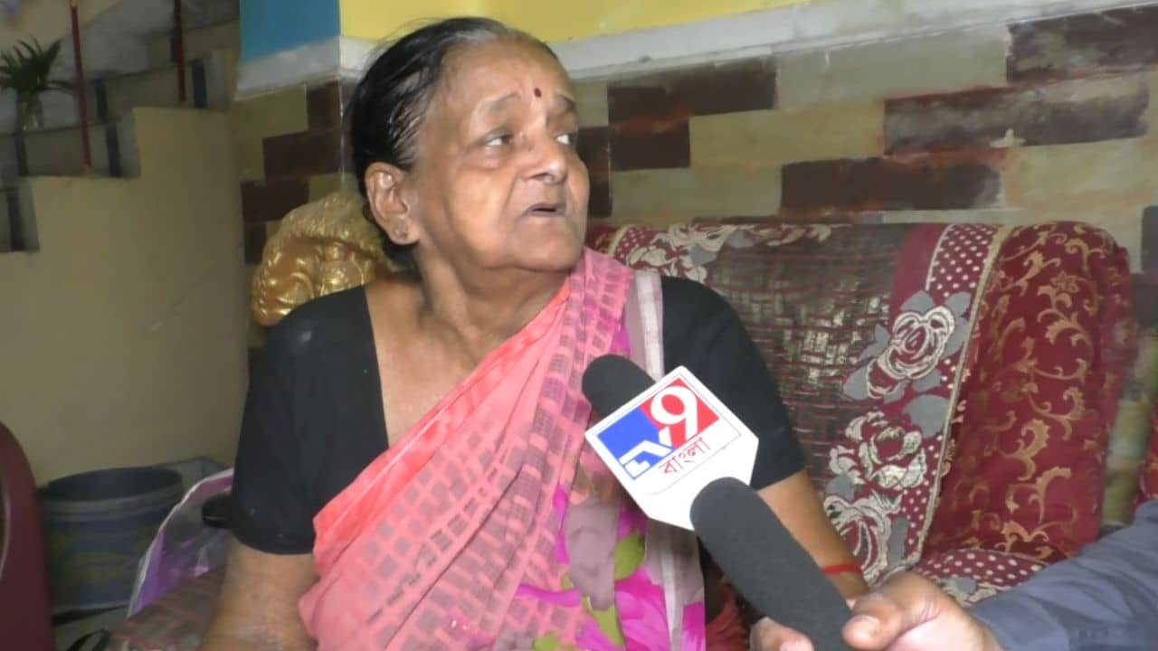 RG Kar: পুলিশ বলল তুমি কি মিছিলে গিয়েছিলে? আমার ছেলে হ্যাঁ বলতেই...