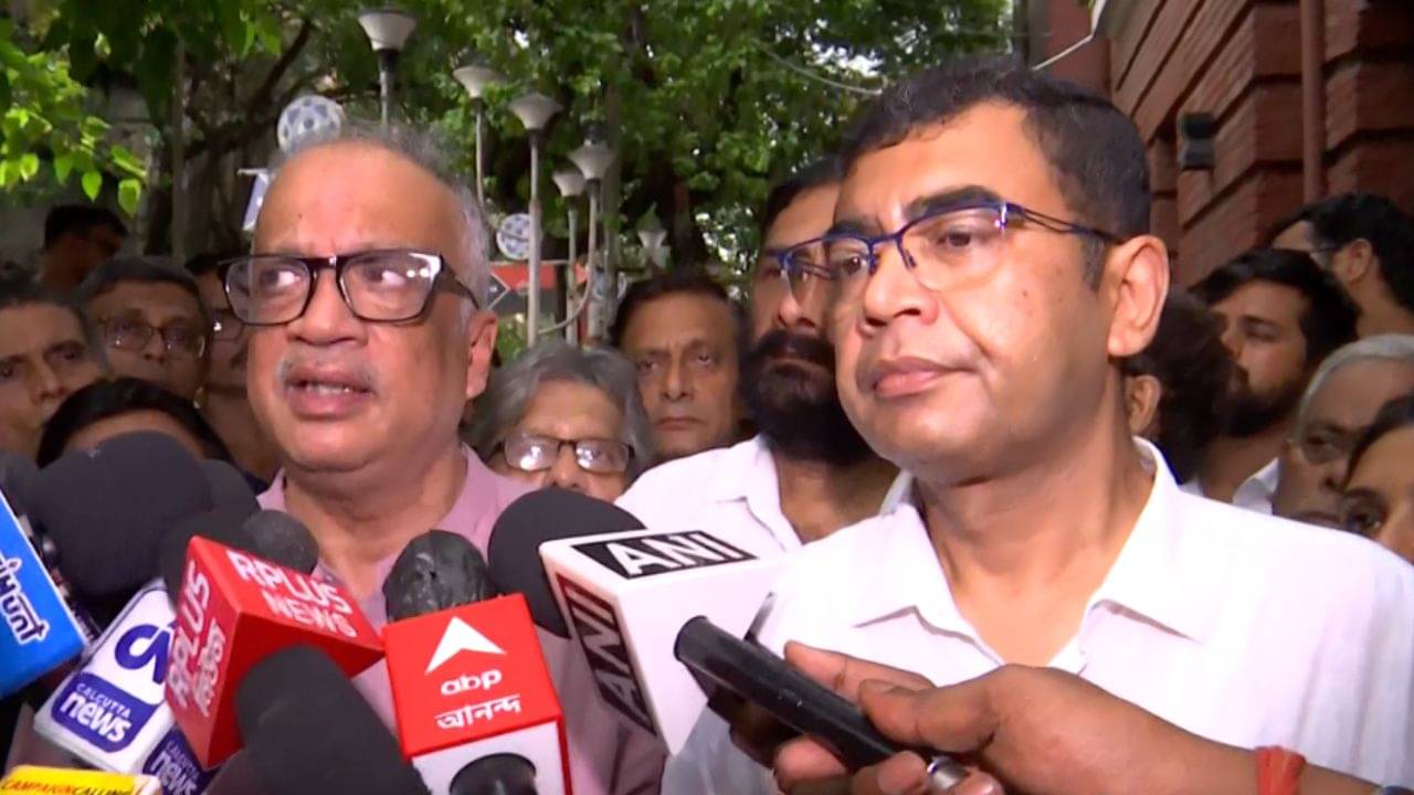 RG Kar: ১ ঘণ্টা ধরে দুই বিশিষ্ট ডাক্তারকে জিজ্ঞাসাবাদ লালবাজারের, বেরিয়েই বললেন, এভাবে মানুষের কণ্ঠ স্তব্ধ হবে না