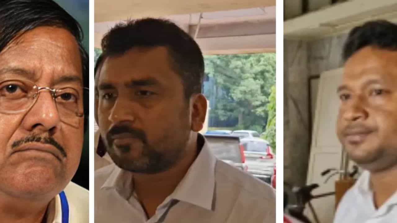 Ration Scam: বন্ধুদের চাষি সাজিয়ে সরকারের টাকা 'হাতাত' দুই ভাই! বালুর লেখা চিঠি পড়ে ফেলল ED Ration Scam: বন্ধুদের চাষি সাজিয়ে সরকারের টাকা 'হাতাত' দুই ভাই! বালুর লেখা চিঠি পড়ে ফেলল ED