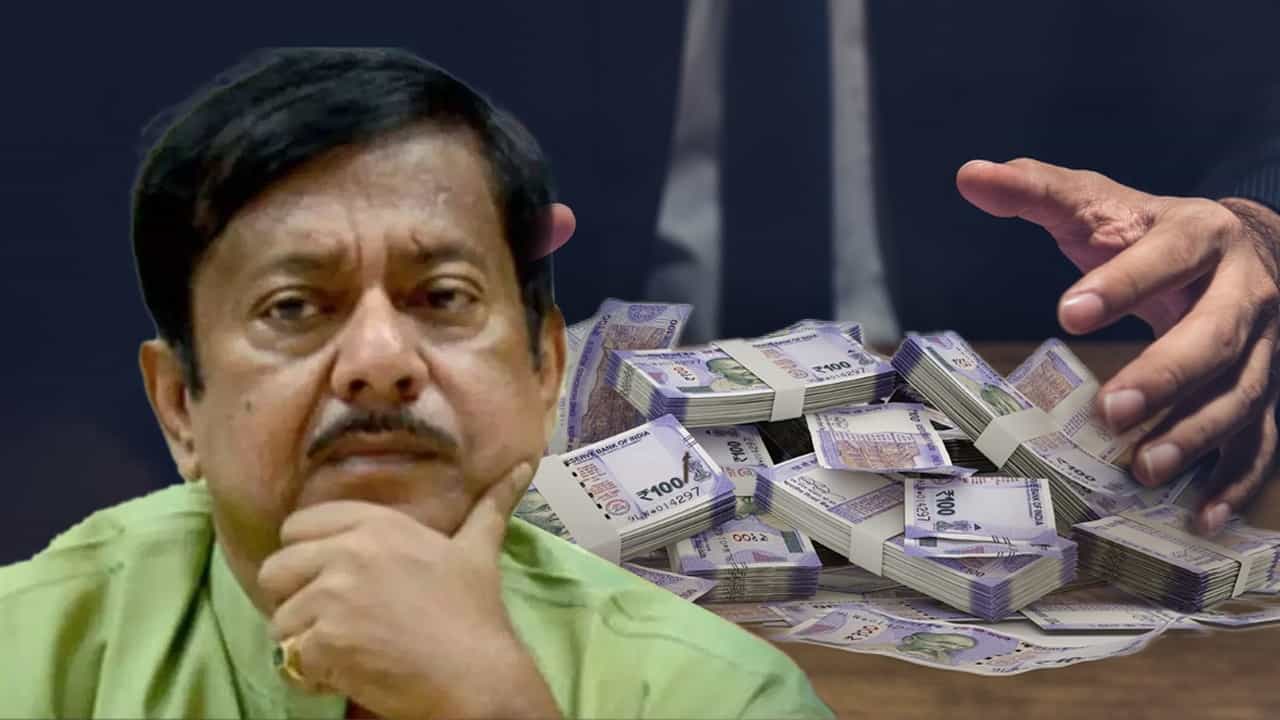 বালুর ১৩টা কোম্পানি! সবই ভুয়ো কিন্তু চলত কোটি কোটি টাকার খেলা বালুর ১৩টা কোম্পানি! সবই ভুয়ো কিন্তু চলত কোটি কোটি টাকার খেলা