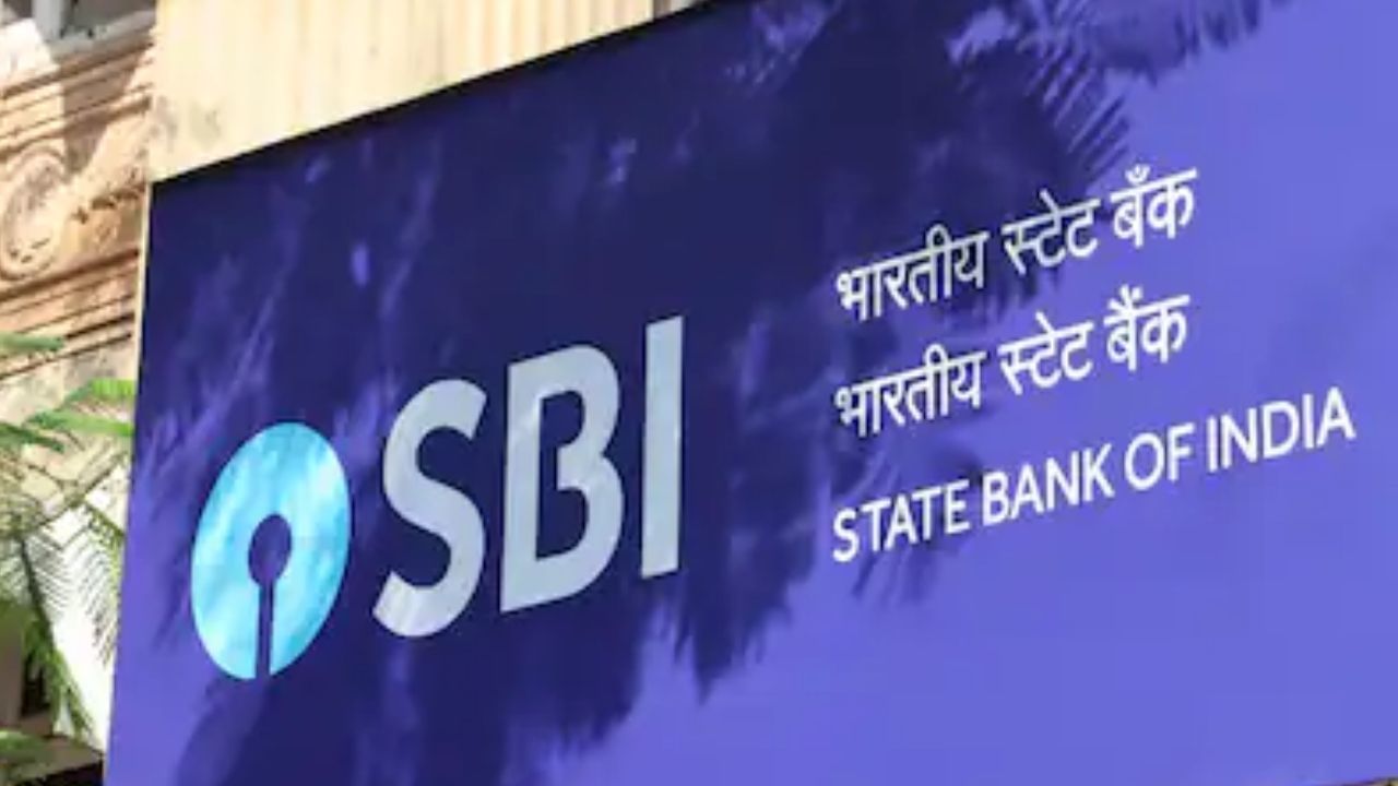 এবার লোন নিচ্ছে খোদ SBI, হয়ে গেল চুক্তি