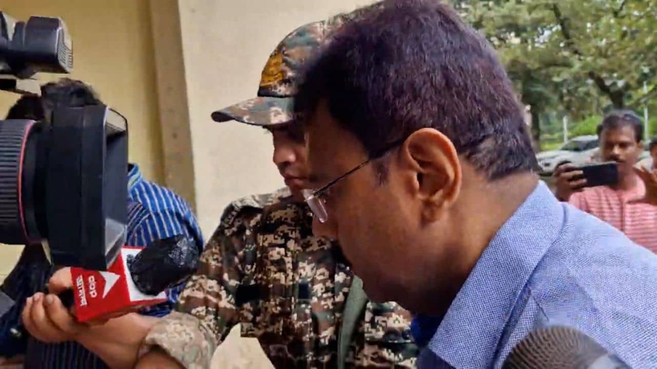 R G kar: মিল নেই অনেক কিছুরই, সন্দীপ ঘোষের বয়ানে একাধিক অসঙ্গতি: সূত্র