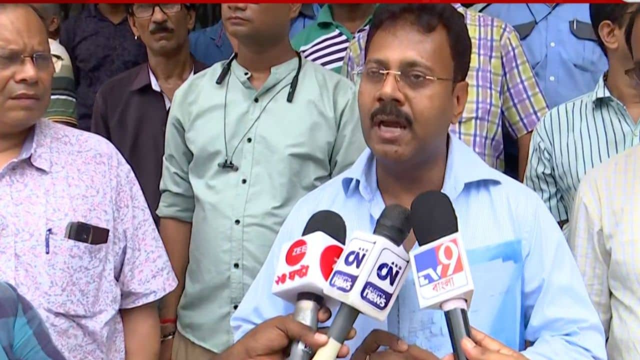 Sandip Ghosh: সিবিআই তদন্ত নাপসন্দ? ডিভিশন বেঞ্চে সন্দীপ ঘোষ