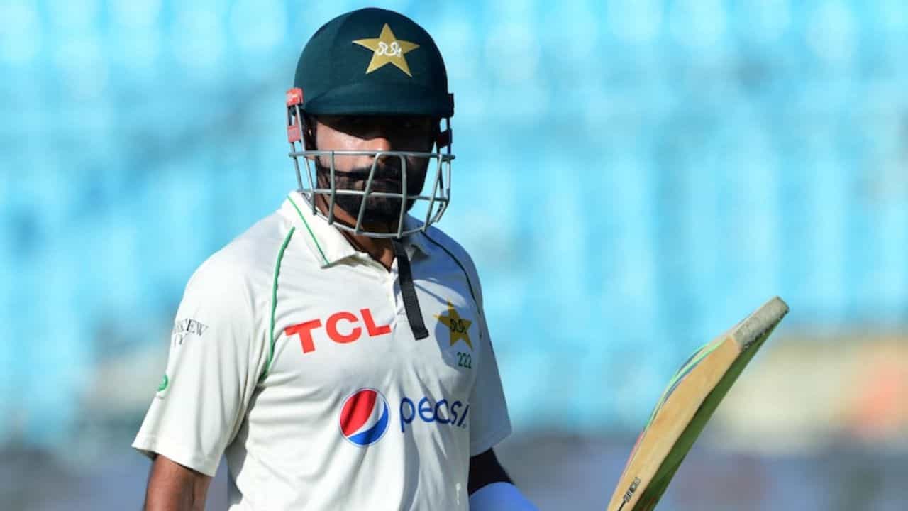 BABAR AZAM DUCK: 'পাঁচ' দিনেই স্বপ্নপূরণ শরিফুলের! বাবর আজমকে ফেরালেন শূন্য রানে BABAR AZAM DUCK: 'পাঁচ' দিনেই স্বপ্নপূরণ শরিফুলের! বাবর আজমকে ফেরালেন শূন্য রানে