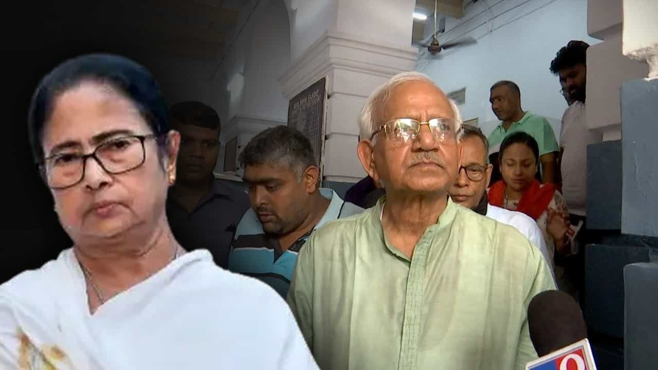 Sovandeb Chattopadhyay: 'মুখ্যমন্ত্রীকে কেউ যেন ভুলপথে চালিত না করেন', এবার বললেন শোভনদেব Sovandeb Chattopadhyay: 'মুখ্যমন্ত্রীকে কেউ যেন ভুলপথে চালিত না করেন', এবার বললেন শোভনদেব
