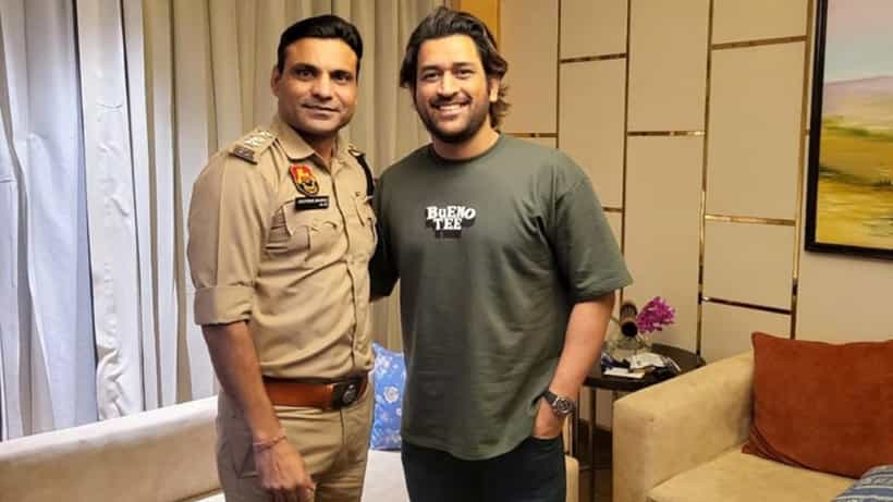 MS Dhoni: এক যুগ পর নায়ক বন্ধুর সঙ্গে দেখা, কী কথা হল মহেন্দ্র সিং ধোনির?