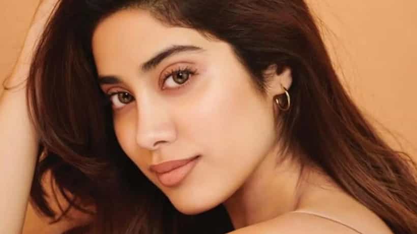 Anti Aging Tips: ৩ নিয়মে জাহ্নবীর মতো সজীব থাকবে ত্বক, বজায় থাকবে যৌবন, ছুঁতে পারবে না বলিরেখা