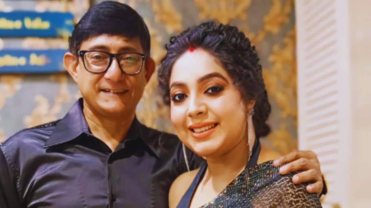 বাড়িতে খুশির বন্যা! হাজির শ্রীময়ীর পরিবারও, ছবি দিয়ে কী জানালেন কাঞ্চন?