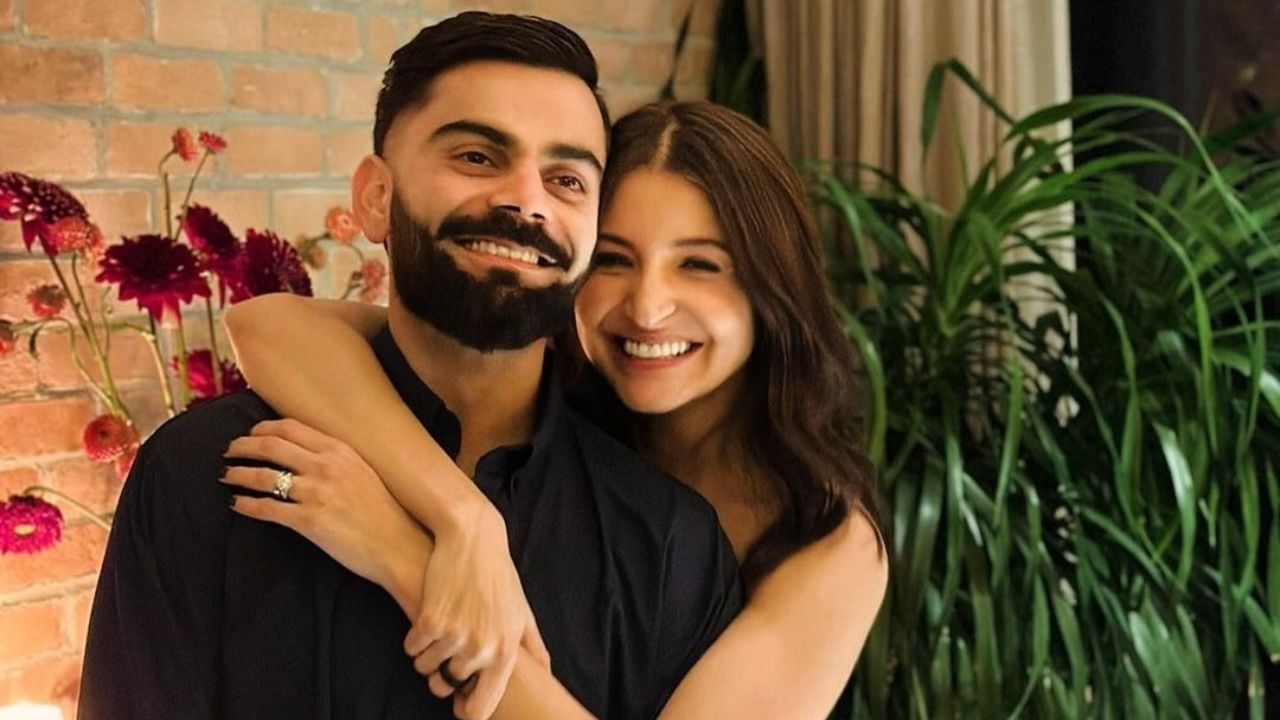 Virat-Anushka: ভিডিয়ো: ঢেলে শপিং করে বিরাটের হাতে ব্যাগপত্তর ধরালেন অনুষ্কা, তারপর...