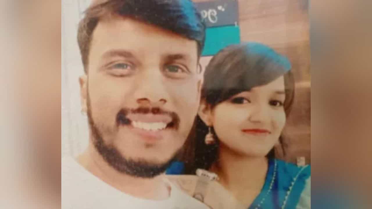 Woman choked to death at home: পাশের রুমে ঘুমিয়ে বান্ধবী, রাতভর অত্যাচারের পর যুবতীকে খুন Woman choked to death at home: পাশের রুমে ঘুমিয়ে বান্ধবী, রাতভর অত্যাচারের পর যুবতীকে খুন
