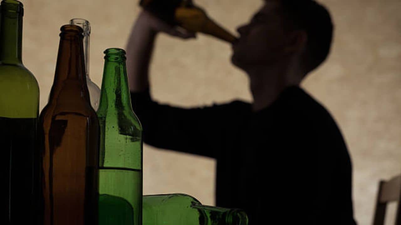 Auto Brewery Syndrome: মদ না খেয়েও হতে পারেন মাতাল! জানেন কোন রোগ?