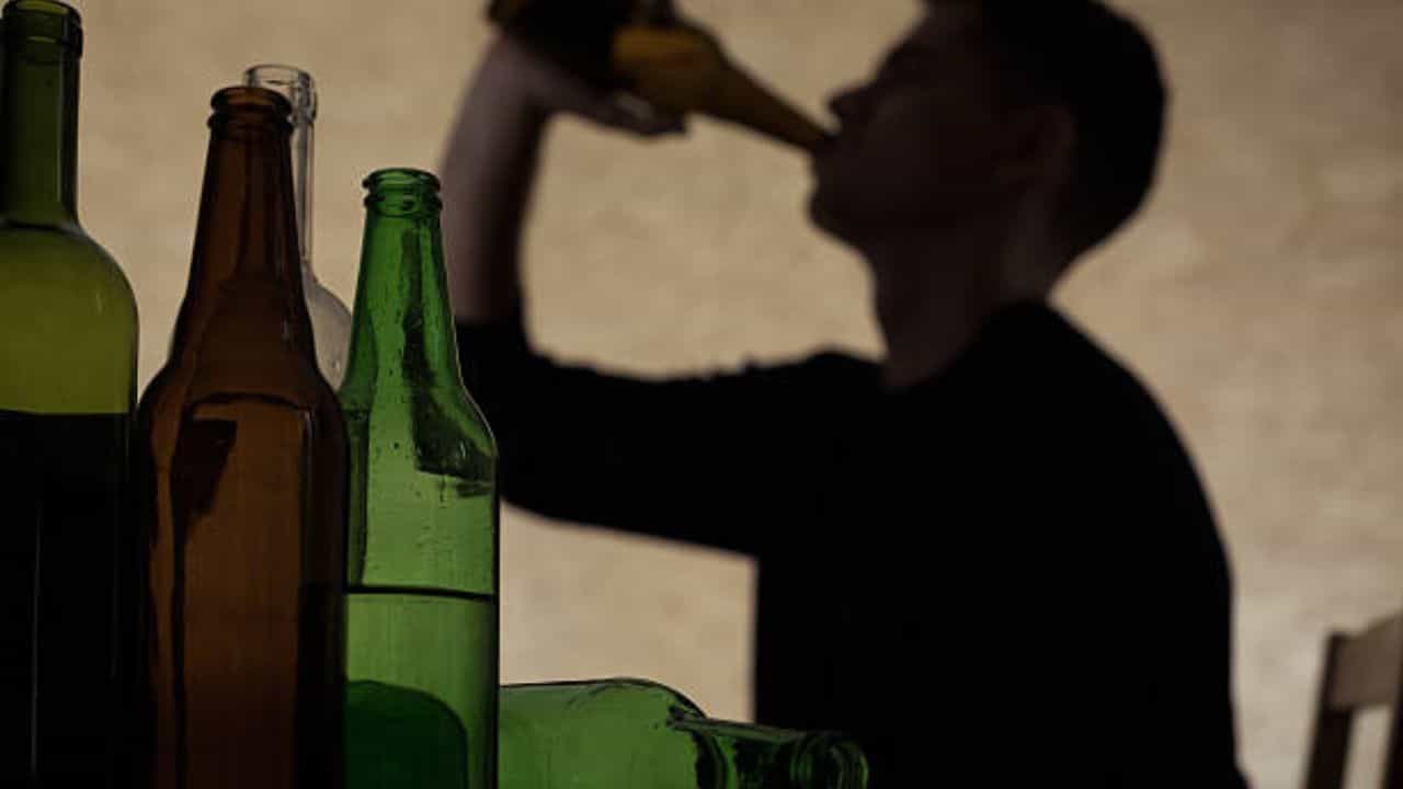 Auto Brewery Syndrome: মদ না খেয়েও হতে পারেন মাতাল! জানেন কোন রোগ? Auto Brewery Syndrome: মদ না খেয়েও হতে পারেন মাতাল! জানেন কোন রোগ?