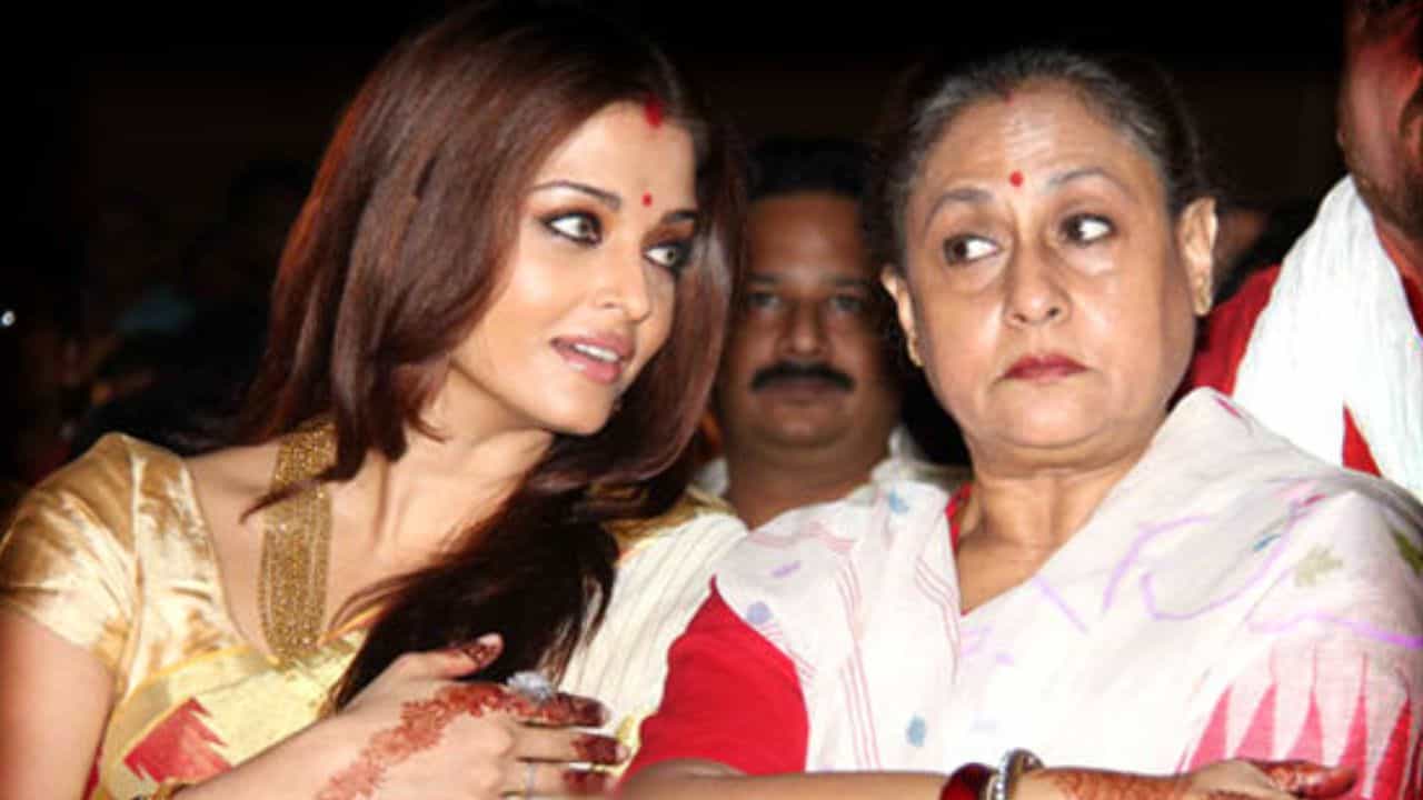বৌভাতে বচ্চনদের জন্য কোন বাঙালি পদ রেঁধেছিলেন ঐশ্বর্যা? ফাঁস অভিষেকের বৌভাতে বচ্চনদের জন্য কোন বাঙালি পদ রেঁধেছিলেন ঐশ্বর্যা? ফাঁস অভিষেকের