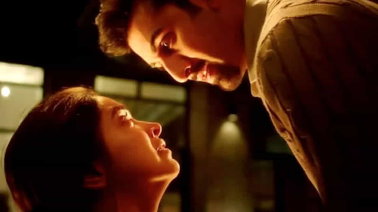 Breakup: বিচ্ছেদের কষ্ট ভুলতে রিবাউন্ড খুঁজছেন? ব্রেকআপের পর এই ৫ কাজ করলে আপনিই ভুগবেন Breakup: বিচ্ছেদের কষ্ট ভুলতে রিবাউন্ড খুঁজছেন? ব্রেকআপের পর এই ৫ কাজ করলে আপনিই ভুগবেন