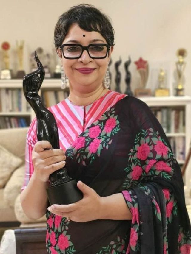 মুম্বই থেকে সব ছেড়ে কেন চলে এসেছিলেন চূর্ণী?