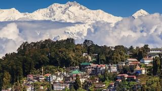 Siliguri: শিবের মাথায় জল ঢালতে যাওয়ার পথে পিষে দিল গাড়ি, মৃত্যু ৬ ভক্তের