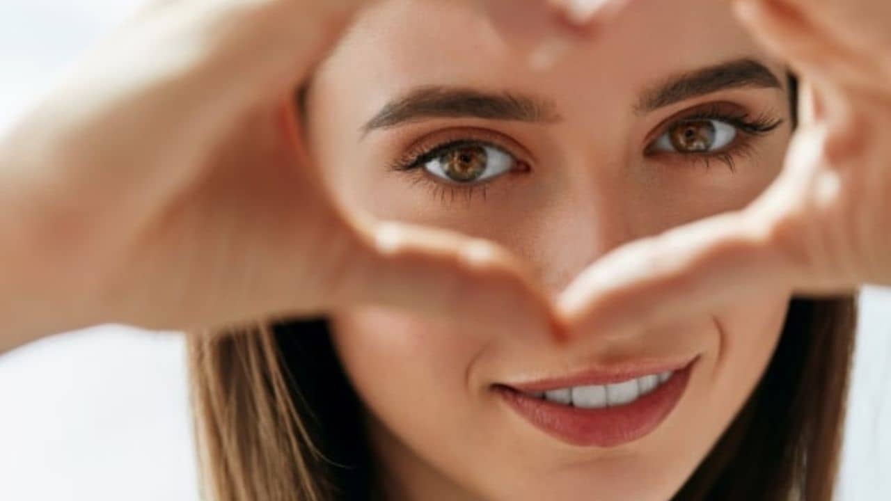 Eye Health: চোখ ফুলে যাচ্ছে, লাল হয়ে যাচ্ছে? অকালে চোখের সমস্যার হাত থেকে বাঁচতে কী করবেন?