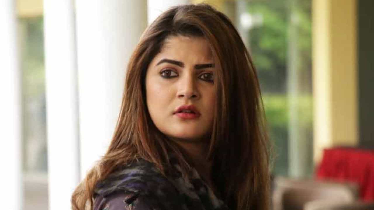'...এভাবেই ধর্ষণ কম হবে', নির্যাতন থেকে মুক্তির উপায় বাতলালেন শ্রাবন্তী '...এভাবেই ধর্ষণ কম হবে', নির্যাতন থেকে মুক্তির উপায় বাতলালেন শ্রাবন্তী